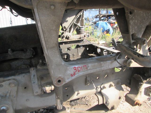 30177 Кронштейн рабочего цилиндра подъема кабины 7482320650 Рено Премиум DCI420